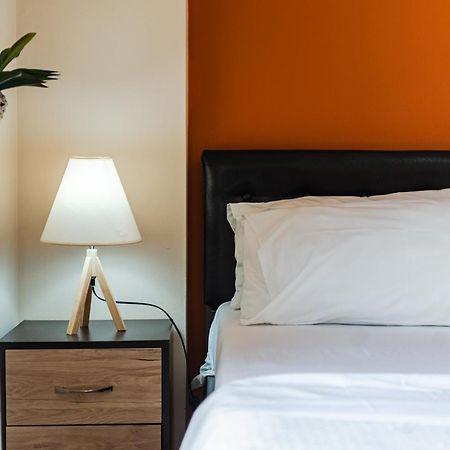 Melon Apartments Влёра Экстерьер фото