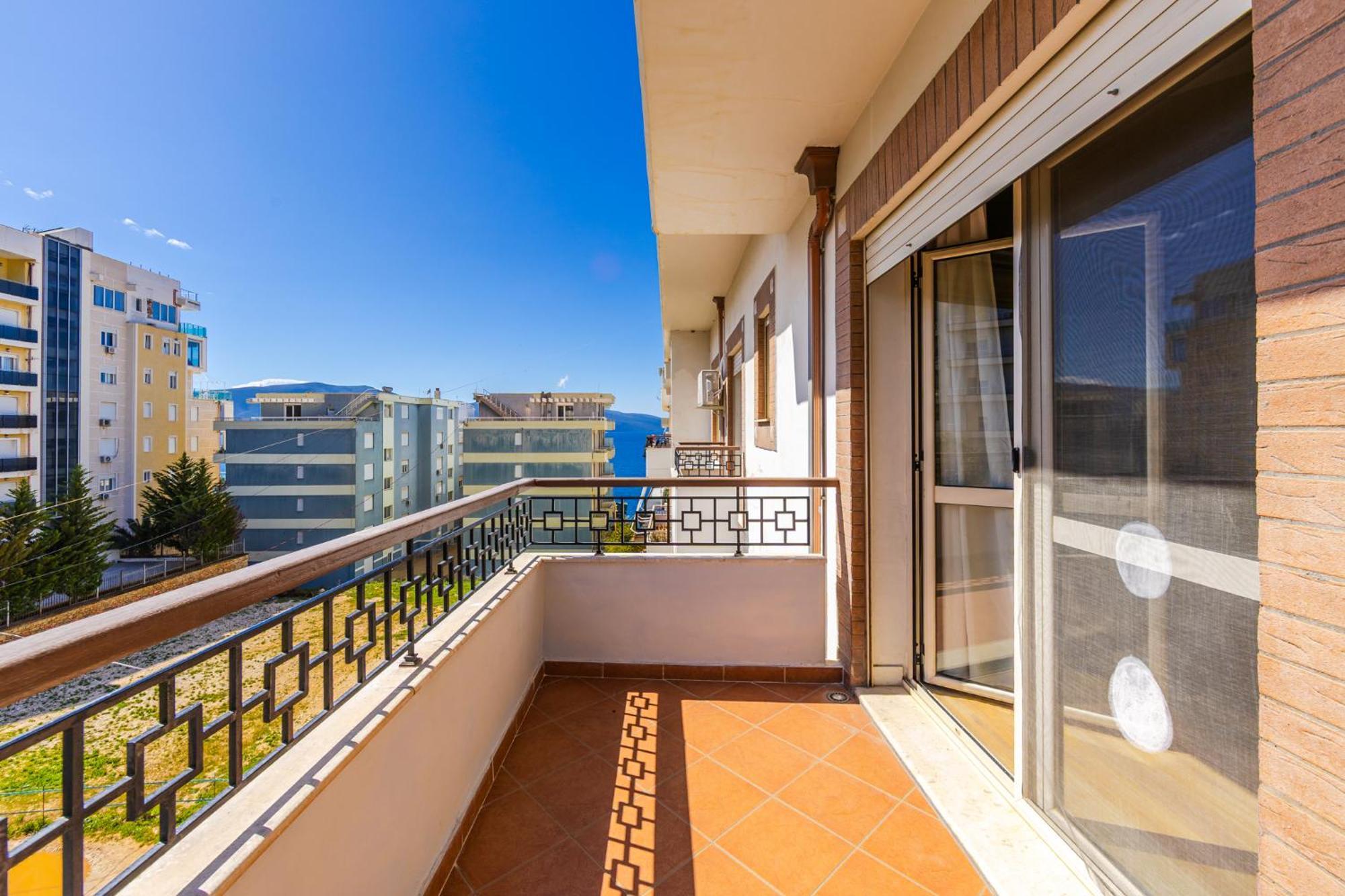 Melon Apartments Влёра Экстерьер фото